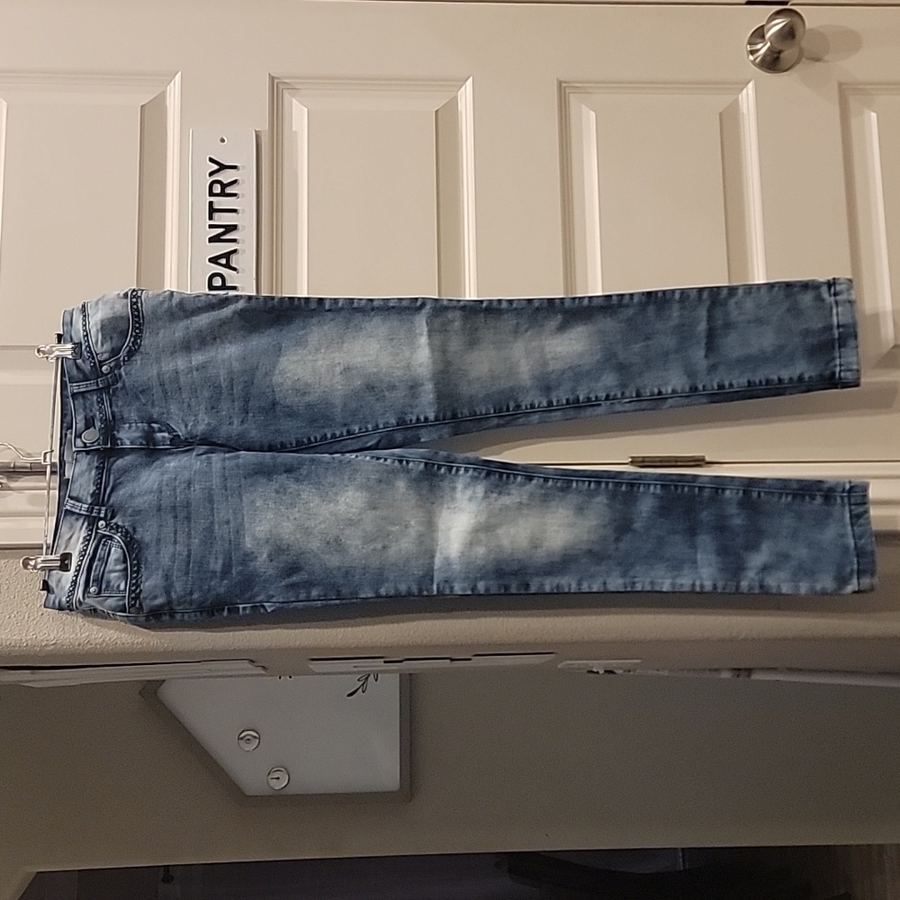 Low Rise Skinny Flex Jeans 1/2